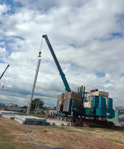 ep_coc_bang_robot_thuy_luc